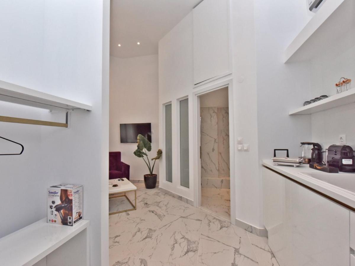 4 Elements Seaside Luxury Suites By Rentalspro Services Nea Moudania Halkidiki Exteriör bild