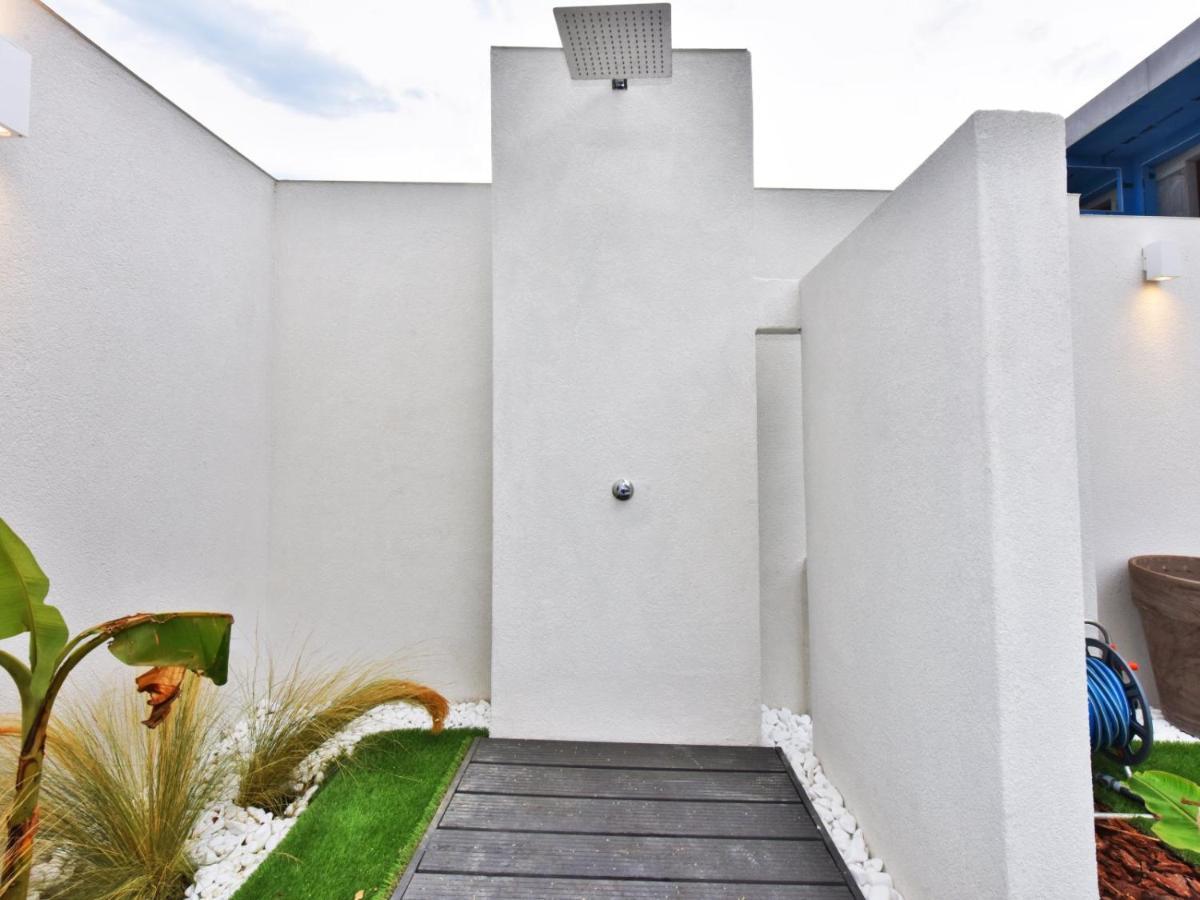 4 Elements Seaside Luxury Suites By Rentalspro Services Nea Moudania Halkidiki Exteriör bild