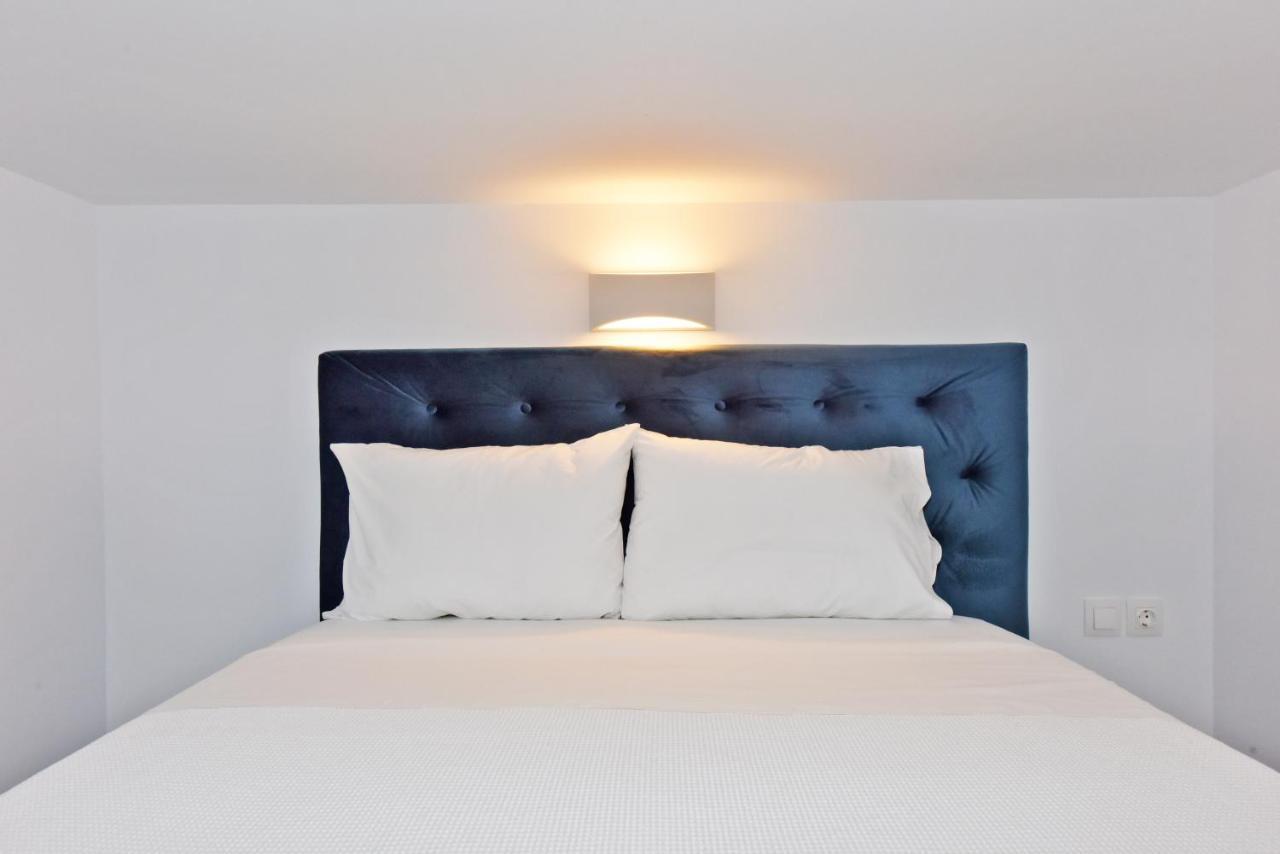4 Elements Seaside Luxury Suites By Rentalspro Services Nea Moudania Halkidiki Exteriör bild