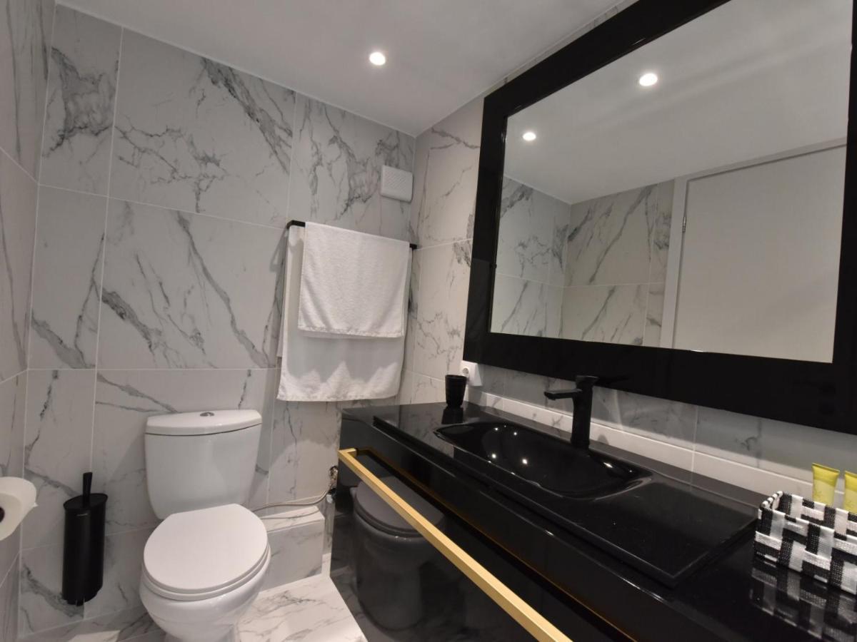 4 Elements Seaside Luxury Suites By Rentalspro Services Nea Moudania Halkidiki Exteriör bild